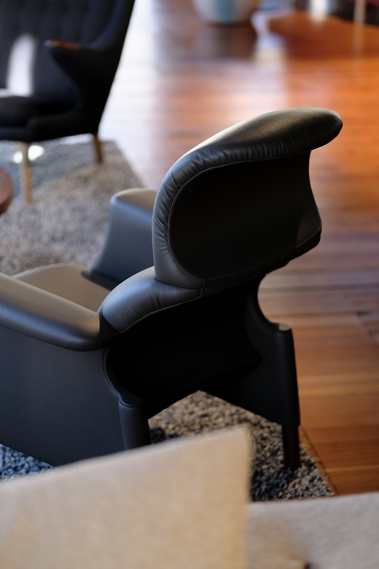 Sanluca Armchair SC