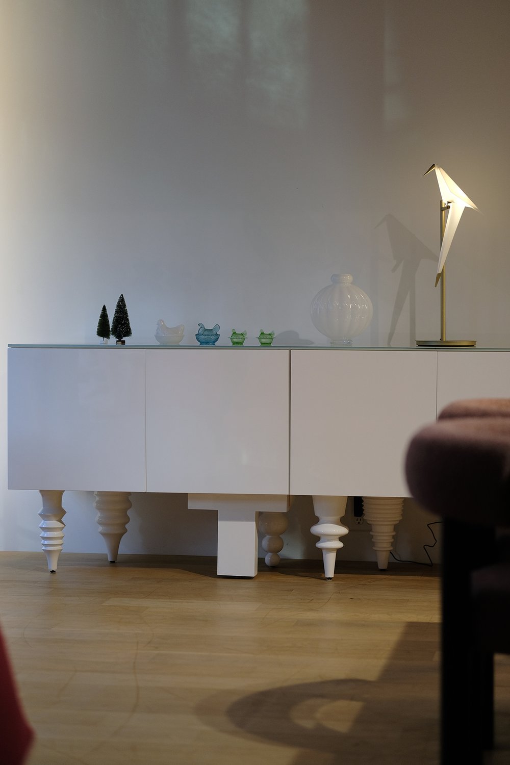 Multileg Cabinet