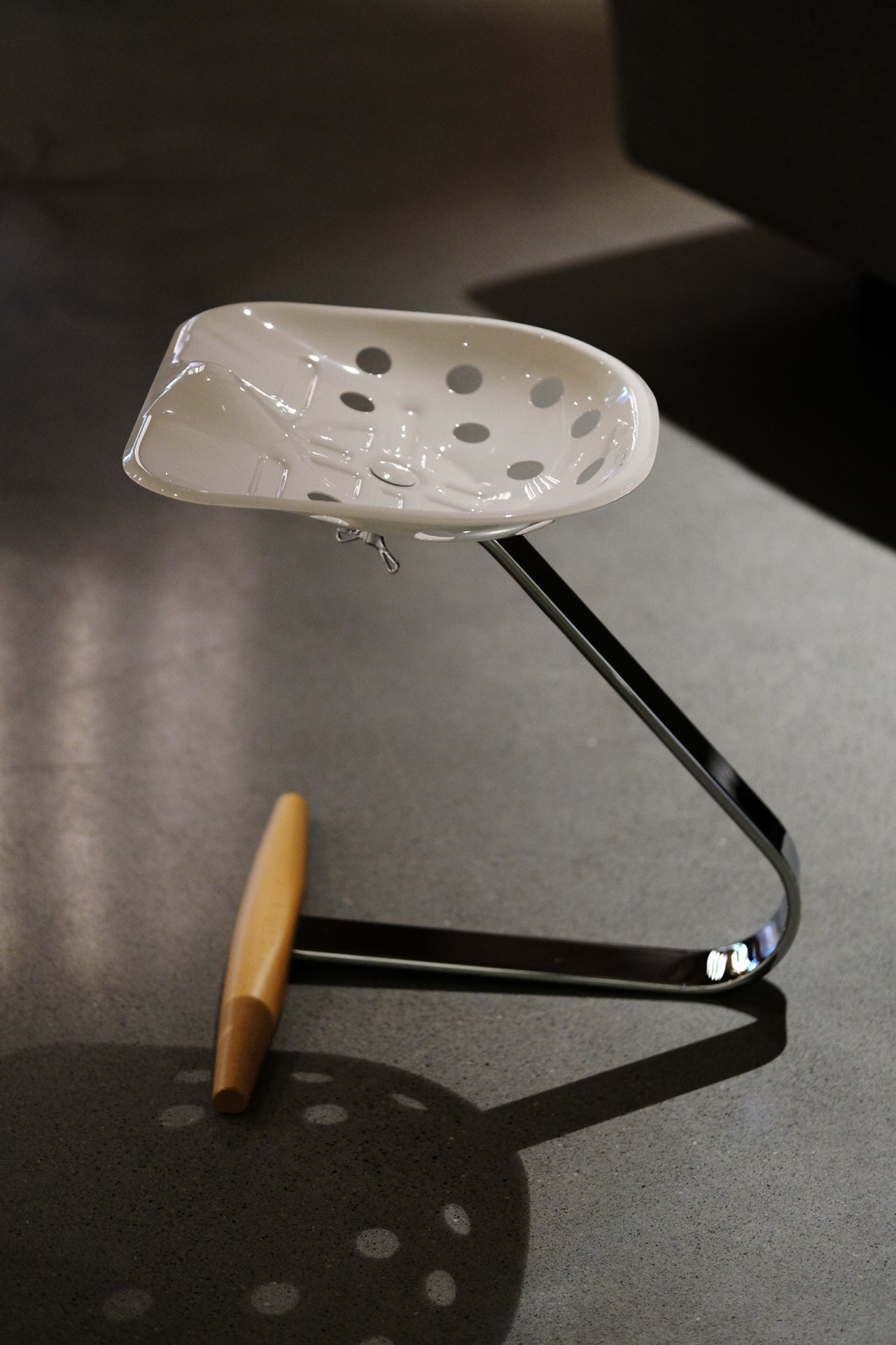 Mezzadro Tractor Stool