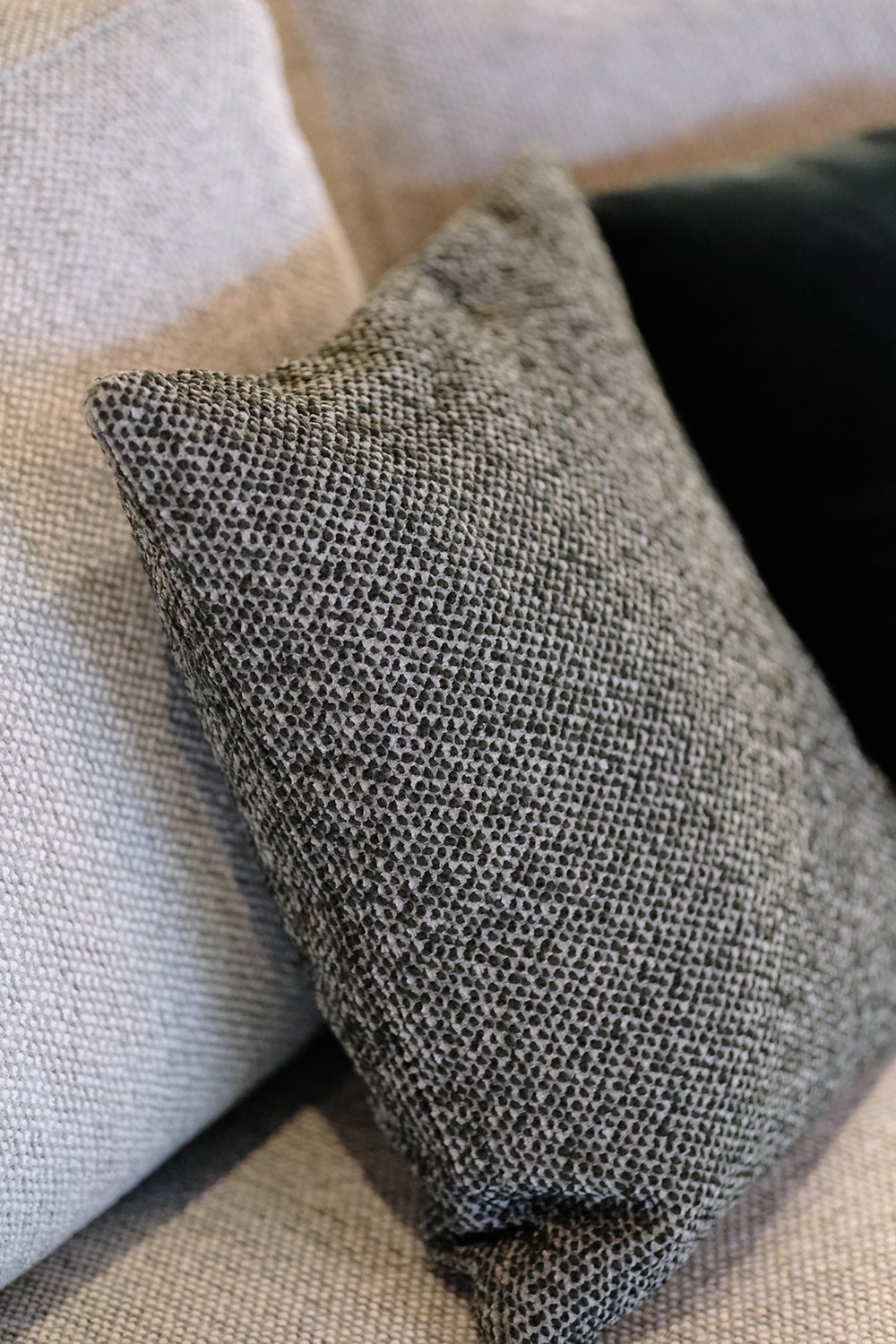 Noah Sofa