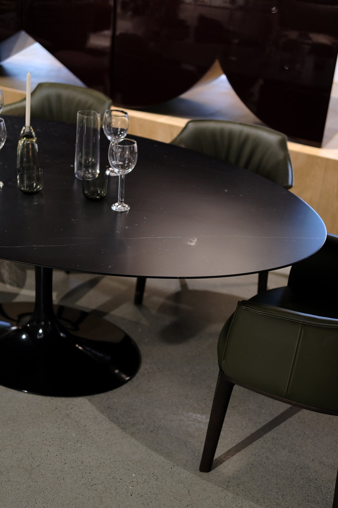 Saarinen Dining Table